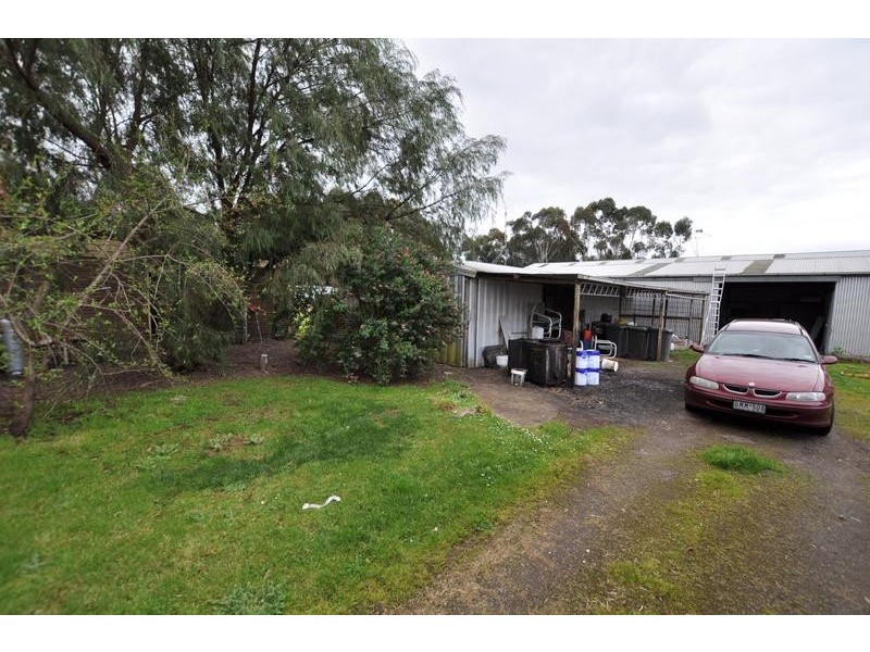 1236 Camperdown, Cobden VIC 3266