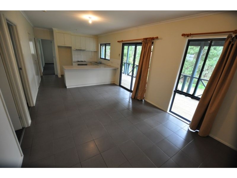 360 Old Port Campbell Road, Cobden VIC 3266