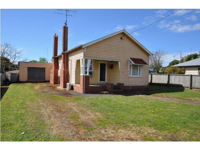 36 Lord Street, Cobden VIC 3266