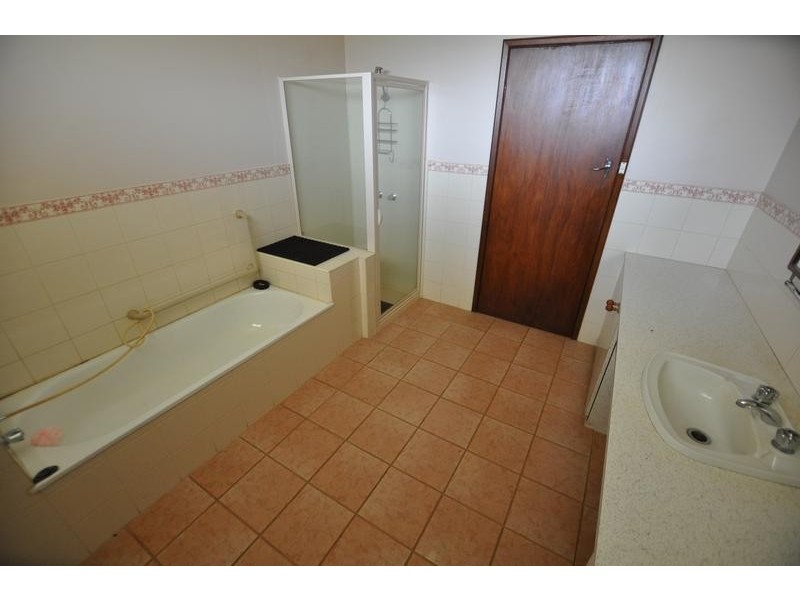 94 Clarke Street, Cobden VIC 3266