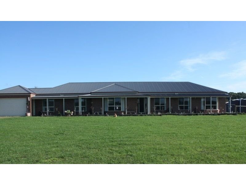 105 Browns Road, Timboon VIC 3268