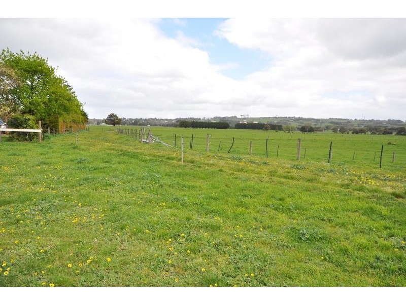 83 Depot Road, Camperdown VIC 3260