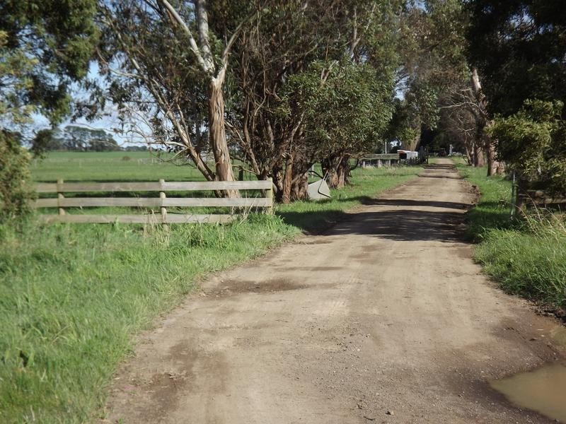 102 Neilson Road, Ecklin South VIC 3265