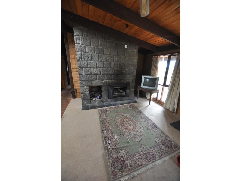 905 Darlington Road, Bookaar VIC 3260
