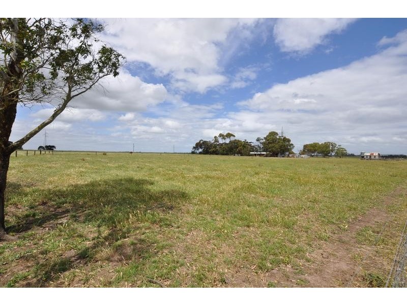 905 Darlington Road, Bookaar VIC 3260