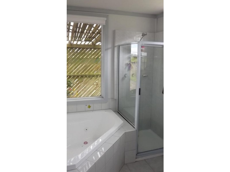 7365 Woolsthorpe/Heywood Road, Heywood VIC 3304