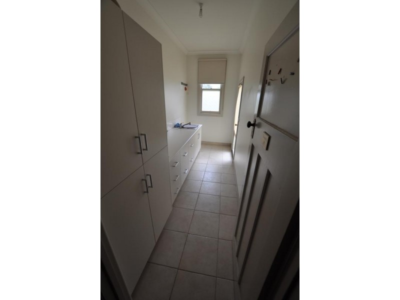 54 Glenormiston Road, Noorat VIC 3265