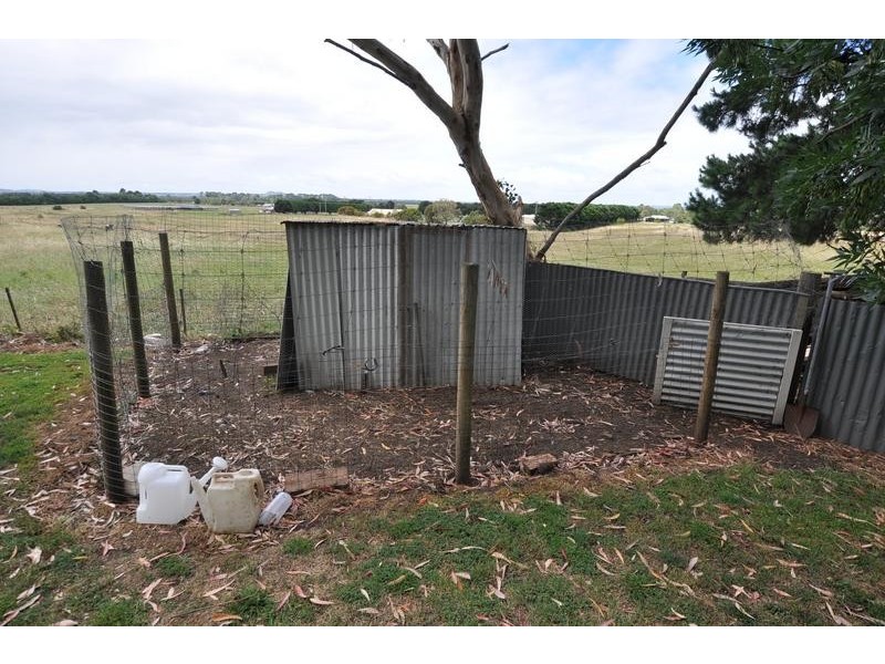 54 Glenormiston Road, Noorat VIC 3265