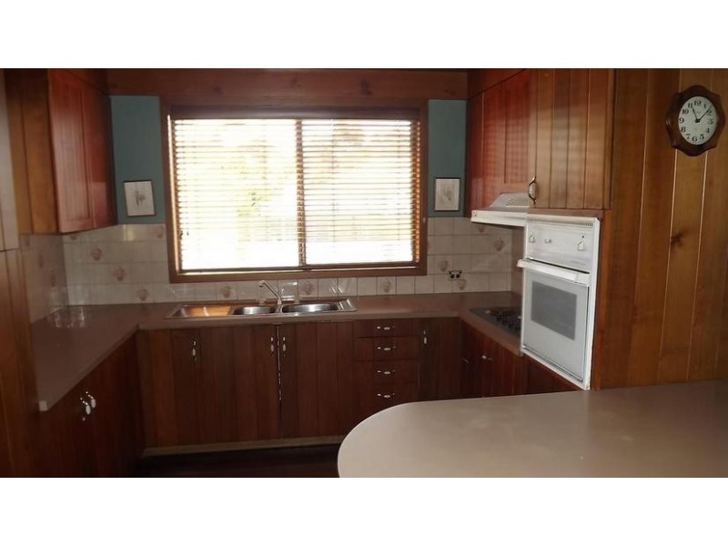 132 HIGH STREET, Lismore VIC 3324