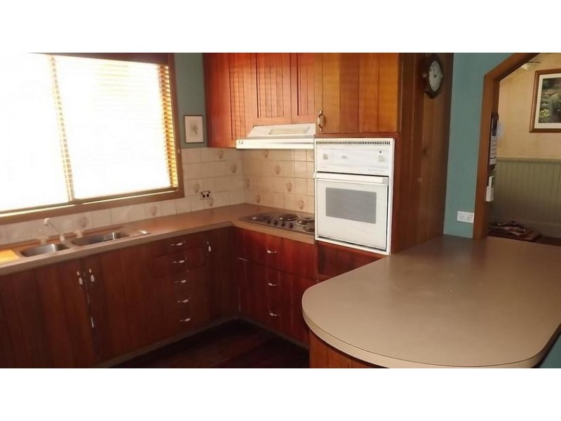 132 HIGH STREET, Lismore VIC 3324