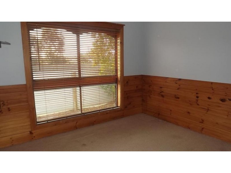 132 HIGH STREET, Lismore VIC 3324