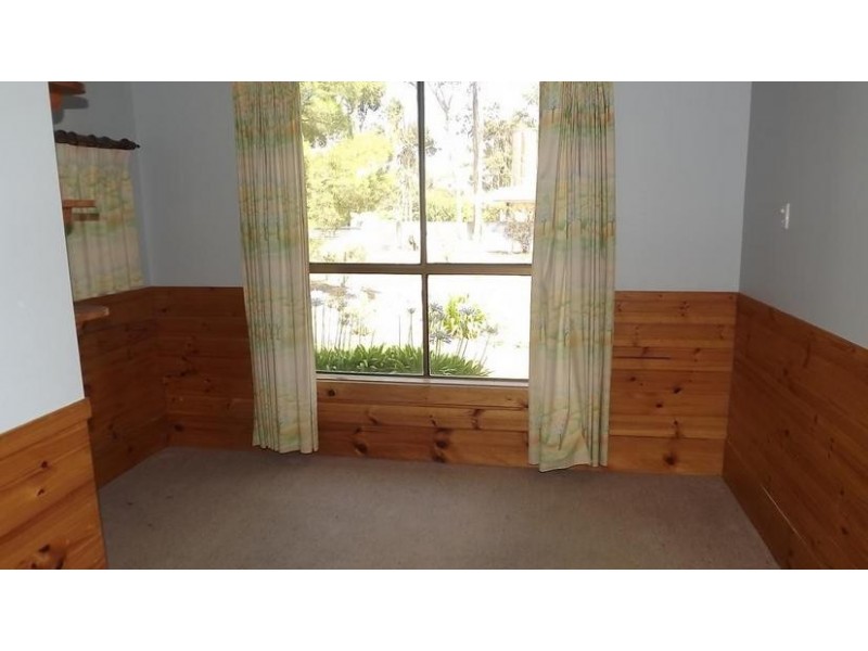 132 HIGH STREET, Lismore VIC 3324