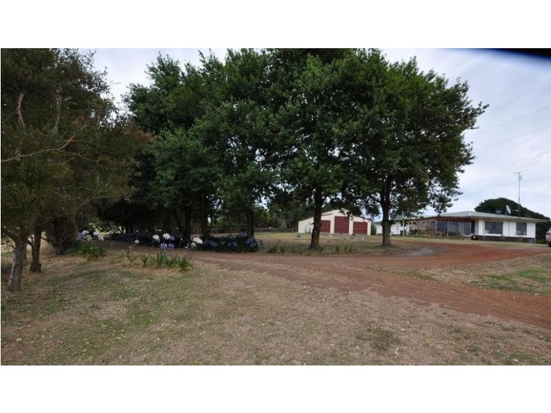 475 Crescent Road, Simpson VIC 3266