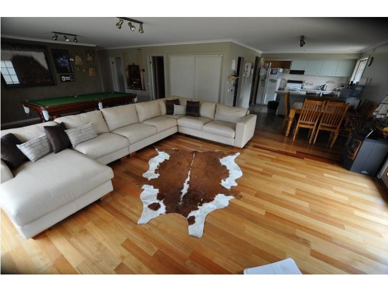 475 Crescent Road, Simpson VIC 3266