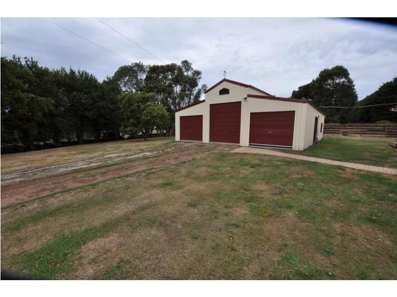 475 Crescent Road, Simpson VIC 3266