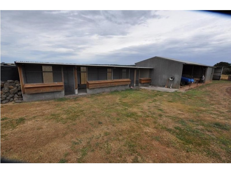 475 Crescent Road, Simpson VIC 3266