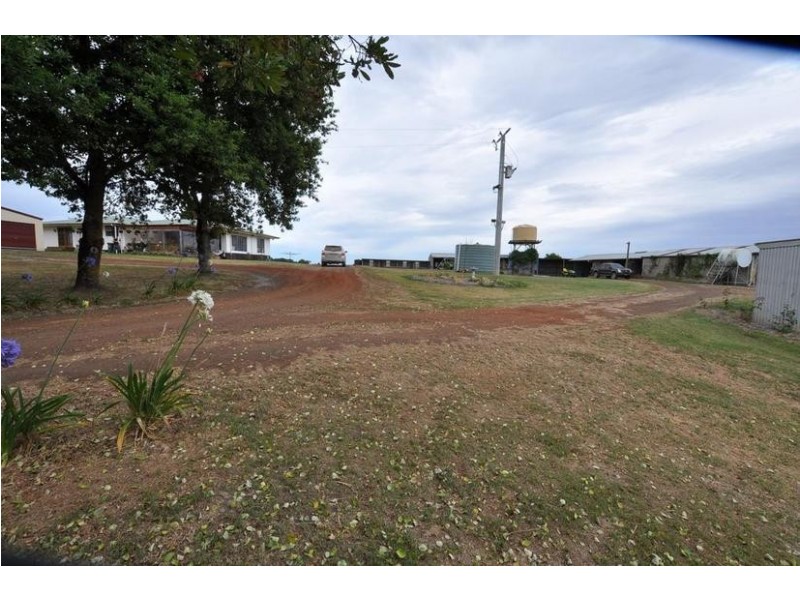 475 Crescent Road, Simpson VIC 3266