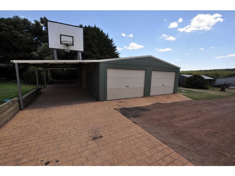 65 Crescent Spur Road, Simpson VIC 3266