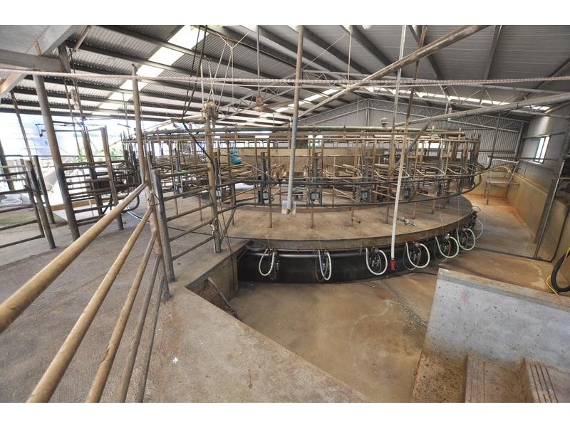 65 Crescent Spur Road, Simpson VIC 3266