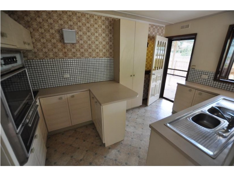 54 Brooke Road, Camperdown VIC 3260