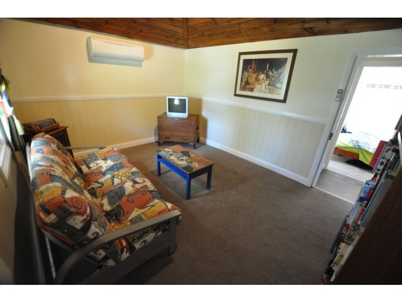 50 Silvester Street, Cobden VIC 3266