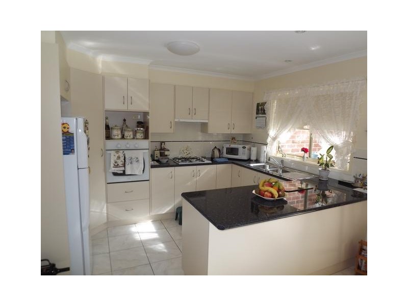 2/13 Golden Springs Court, Warrnambool VIC 3280