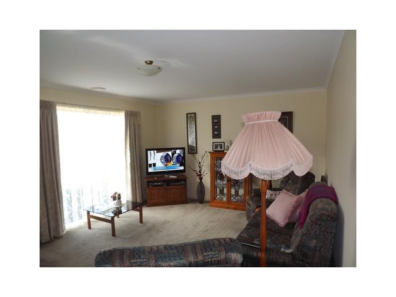 2/13 Golden Springs Court, Warrnambool VIC 3280