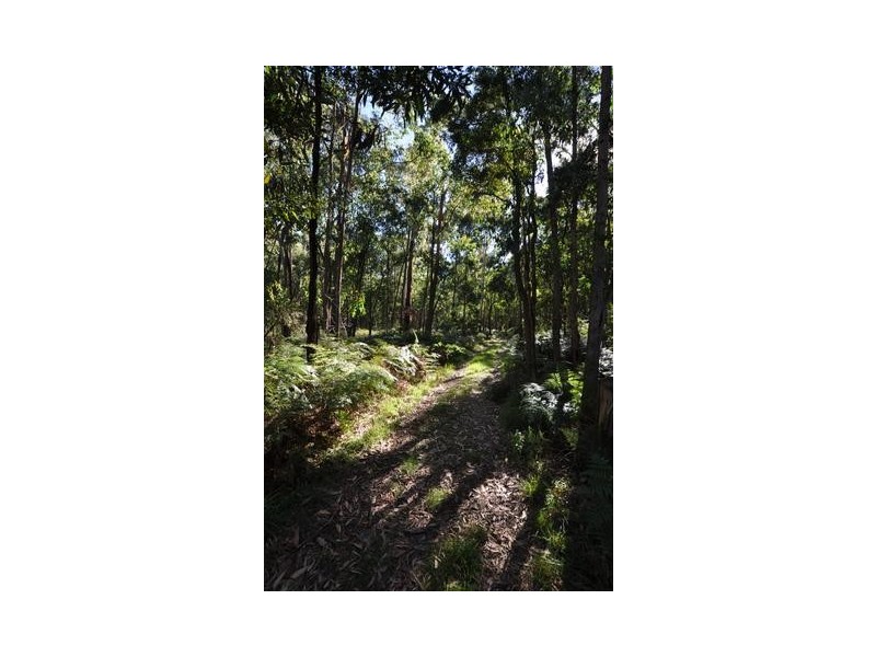 Lot TP 817312, lot 1 Cemetery Road, Cobden VIC 3266