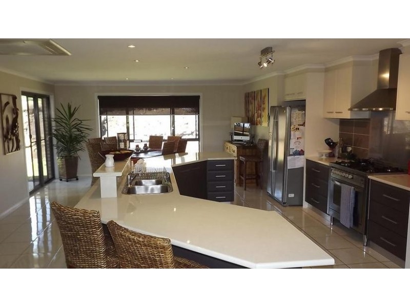 5 The Hill Court, Woodford VIC 3281