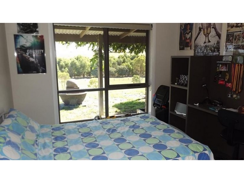 5 The Hill Court, Woodford VIC 3281