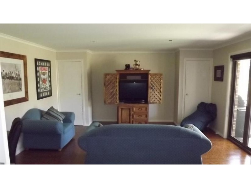 5 The Hill Court, Woodford VIC 3281