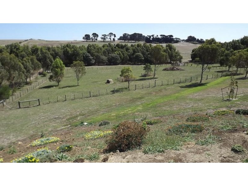 5 The Hill Court, Woodford VIC 3281