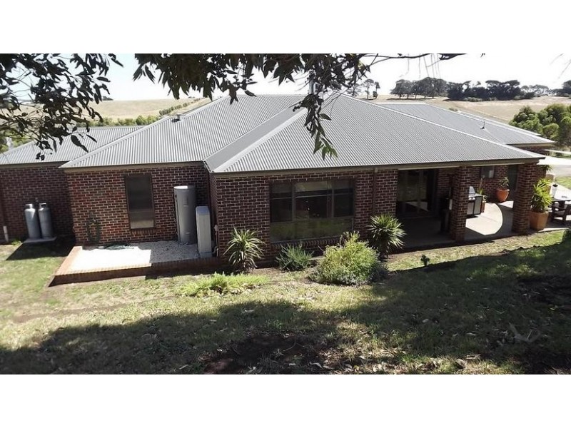 5 The Hill Court, Woodford VIC 3281