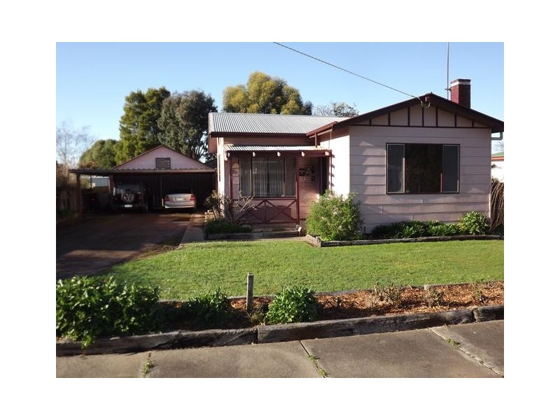 23 Neylon Street, Cobden VIC 3266