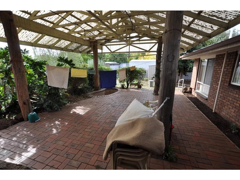 13 Leura Street, Camperdown VIC 3260