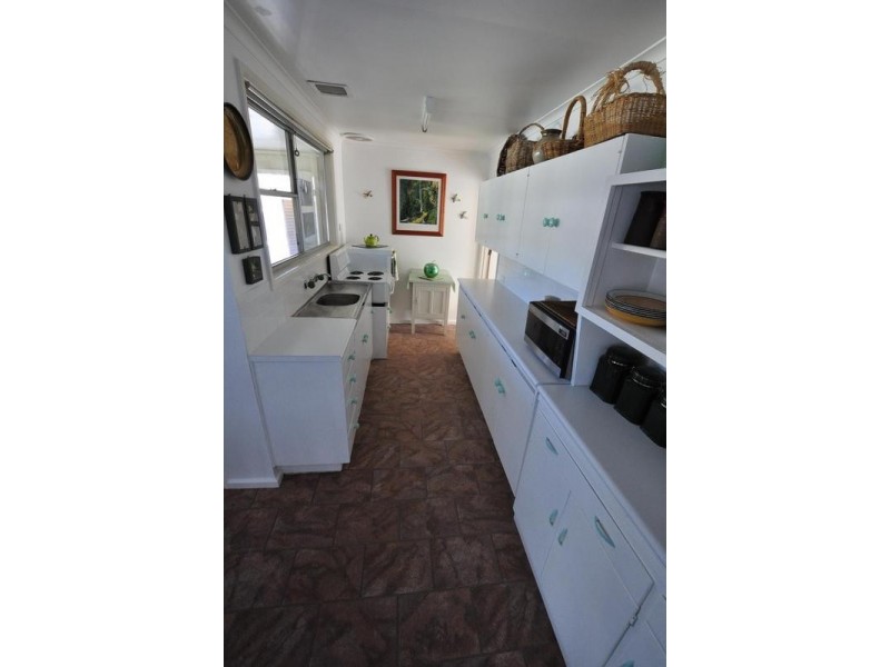 4 McMahon Street, Camperdown VIC 3260