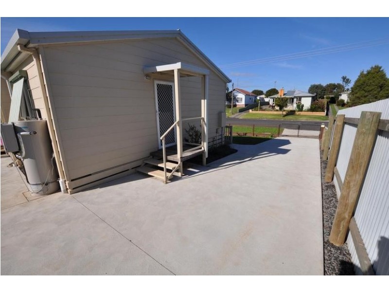 52 Silvestor Street, Cobden VIC 3266