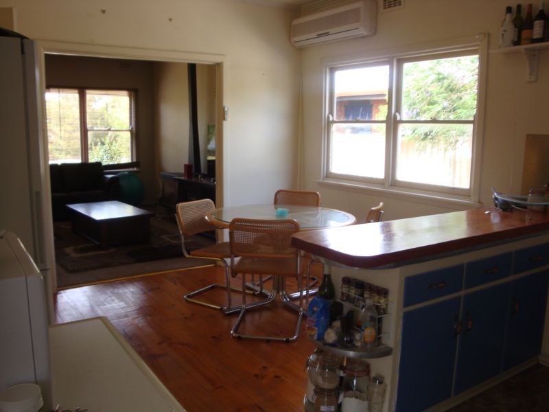 9 Mitchell Street, Cobden VIC 3266