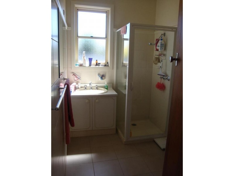 9 Mitchell Street, Cobden VIC 3266