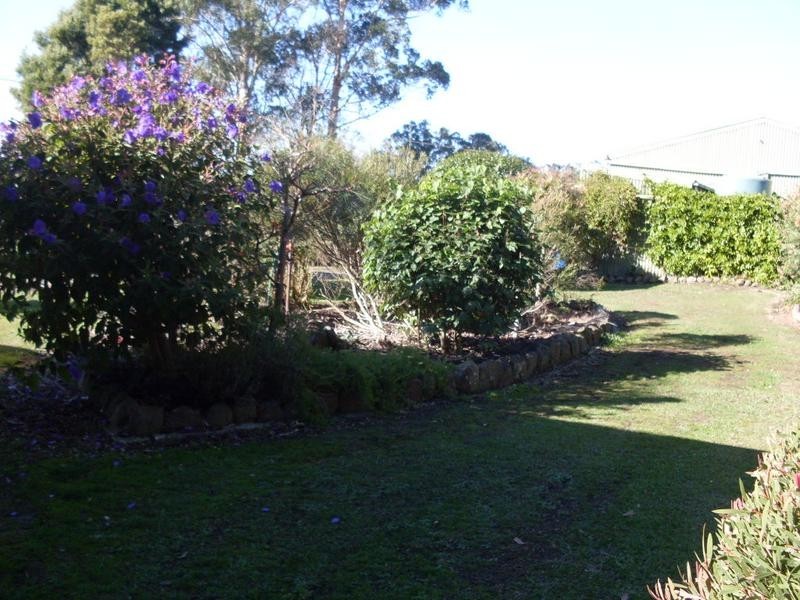 15 Haywards Road, Timboon VIC 3268