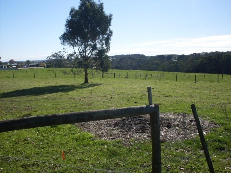 15 Haywards Road, Timboon VIC 3268