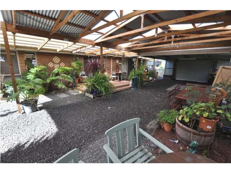 82 Clarke Street, Cobden VIC 3266