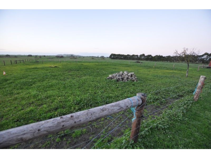 108 Black Street, Terang VIC 3264