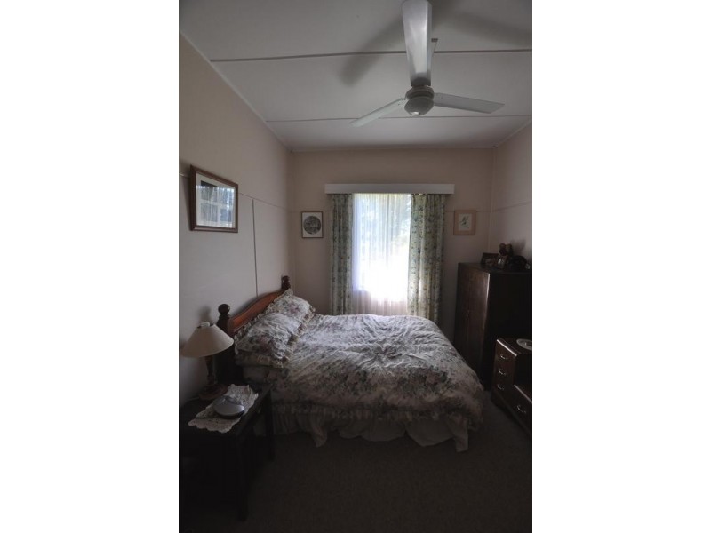 110 Cobden-Terang Road, Cobden VIC 3266