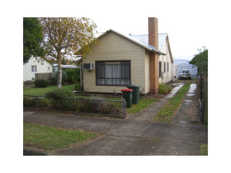 11 Old Port Campbell Road, Cobden VIC 3266