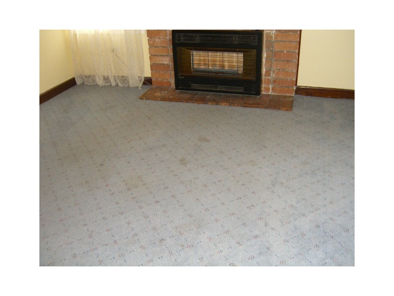 11 Old Port Campbell Road, Cobden VIC 3266