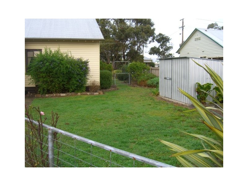 11 Old Port Campbell Road, Cobden VIC 3266
