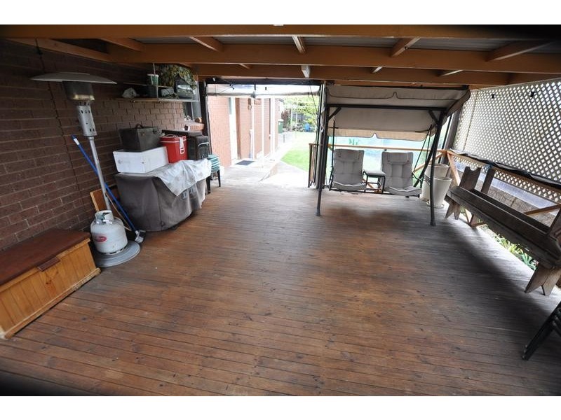 12 Jayarra Street, Simpson VIC 3266