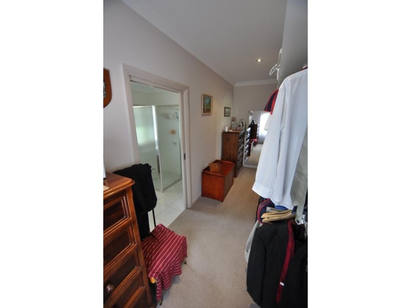 1918 Cobden-Lavers Hill Road, Simpson VIC 3266