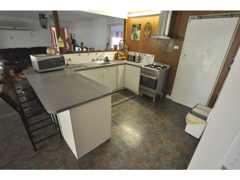 30 Barrett Street, Timboon VIC 3268